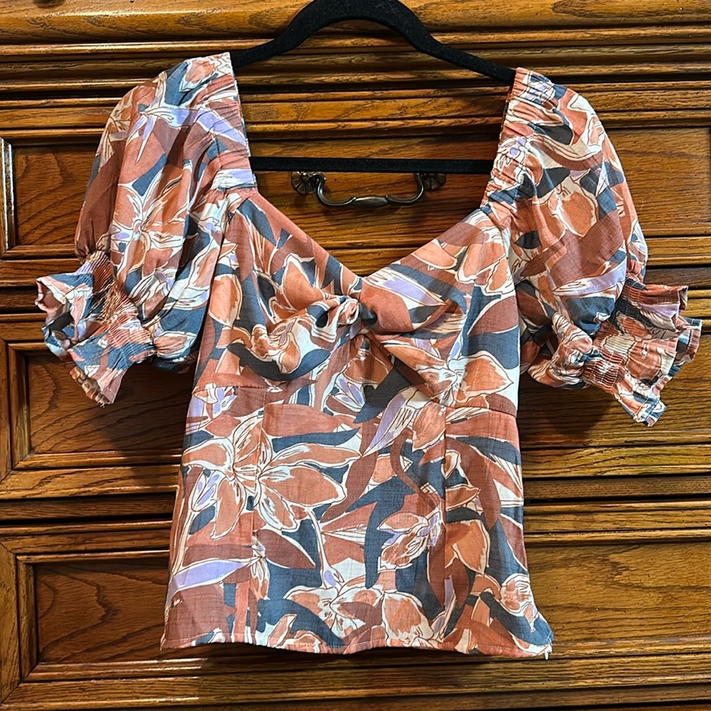 Apt 9 Floral Blouse - Picture 1 of 6